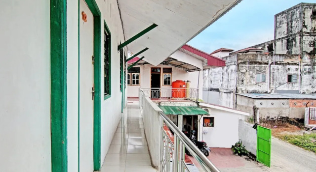 SPOT ON 91950 Guest House TekNong Syariah