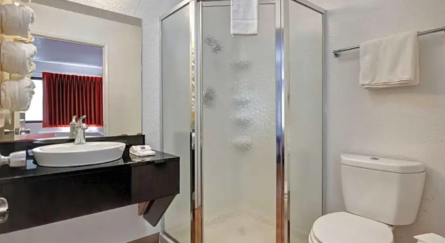 Номер Deluxe Motel 6-Monterey, CA