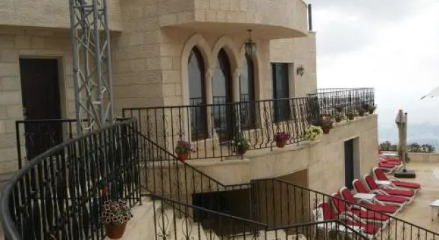 L'Heritage Resort, Book Resort Hotels in Mount Lebanon with a Pool, Swimming Pool
