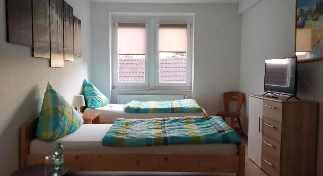 Четырёхместный номер Standard Hotel-Pension zum Hirsch
