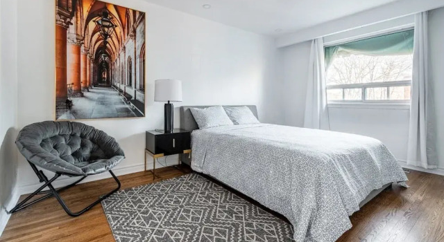 Апартаменты Economy Family & Corporate home in Mississauga