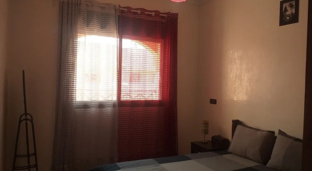 Quiet apartment in a paradise residence. Overnight prices, remained stable, Забронировать Апартаменты/квартира Отели Марракеш-Тенсифт-Эль-Хауз с парковкой, Парковка