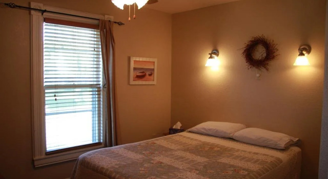 Salmon River B&B, Book Bed and Breakfast Hoteller i New Brunswick med parkering, Parkering