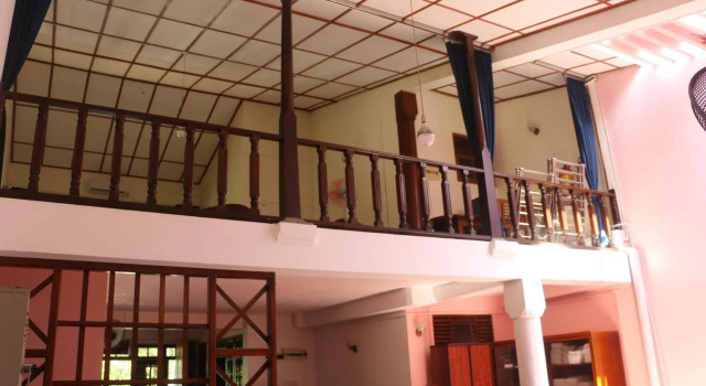 Sayuru Inn, Забронировать Отель Галле Округ Галле