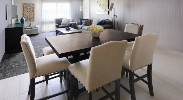 Двухместный люкс Courtyard by Marriott Dallas Plano/The Colony
