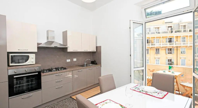 Homes in Genoa - Sea Sunrise, Забронировать Отель Генуя Итальянская Ривьера