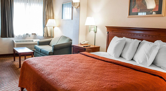 Двухместный номер Standard Quality Inn & Suites Las Cruces - University Area