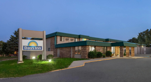 Days Inn by Wyndham Mason City, Varaa Hotelli Mason City Iowa
