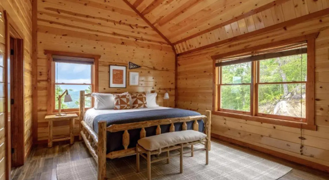 Sugarland by Avantstay Sleeps 28! Home Theatre! Two Hot Tubs! Indoor Pool! Incredible Views!, Забронировать Дом для отпуска Виллы Пиджен-Фордж, рядом с Навесная переправа Смоки-Маунтин, Вилла