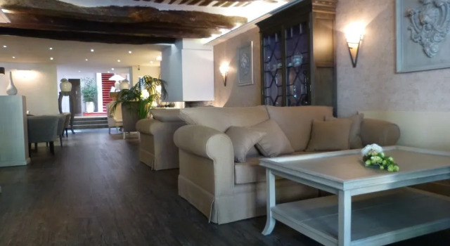 Nouvel Hôtel du Commerce, Varaa Hotelli Hotellit Gorges du Verdon aamiaisella, Aamiainen