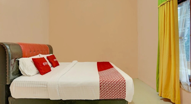 Номер Deluxe Hotel O Efniati Homestay Syariah