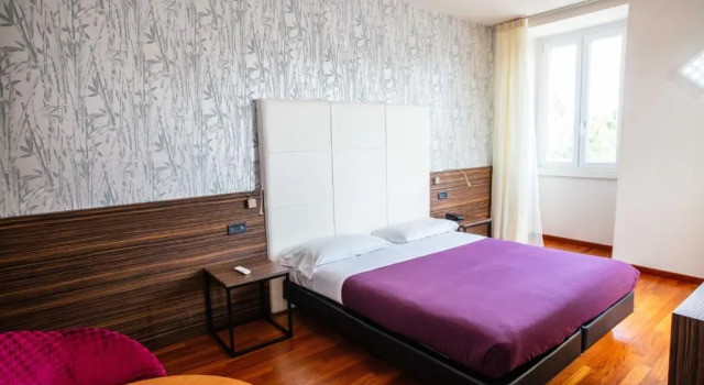 Трёхместный номер Standard Hotel Vittorio
