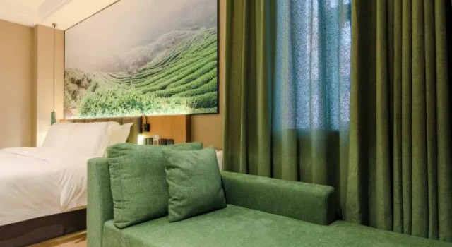 Люкс Business TRUE GO Hotel (Beijing Railway Station Tongren Hospital Chongwenmen Subway Station)