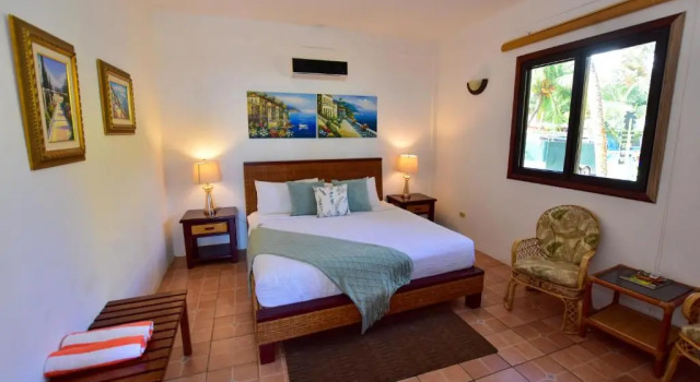 Номер Standard с балконом и рядом с пляжем Coconut Row Boutique Hotel