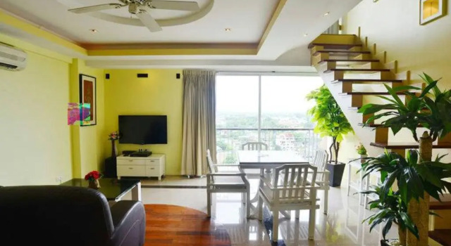 Апартаменты Penthouse Galare Thong Tower - Stunning Views - Near Pool & Tennis