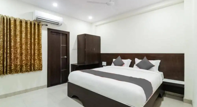 Sri Raghavendra Inn