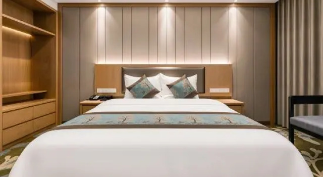 Люкс Business National Hotel