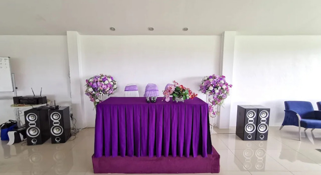 Phet Cha-am Plaza & Resort