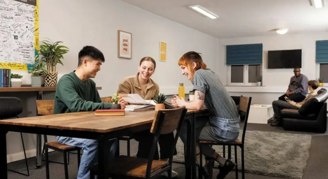 Student Only - St Peters Court Nottingham, Varaa Huoneisto Asunnot kohteessa Merseyside, Huoneisto