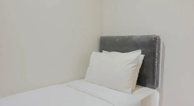 Pool View 3BR Apartment at Asatti BSD City