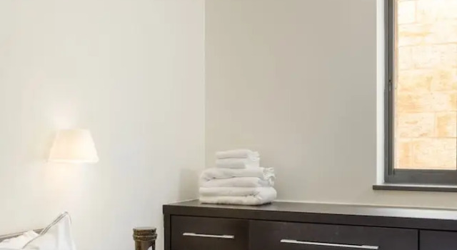 Luxury Duplex with Rooftop by FeelHome