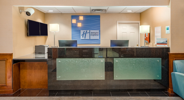 Holiday Inn Express Hotel & Suites Canton by IHG