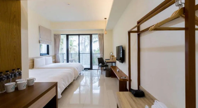 Четырёхместный номер Standard с видом на море Rich Sunshine Inn