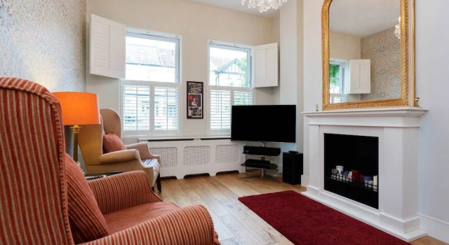 Southfields Family Style, Забронировать Дом для отпуска Виллы Большого Лондона, Вилла