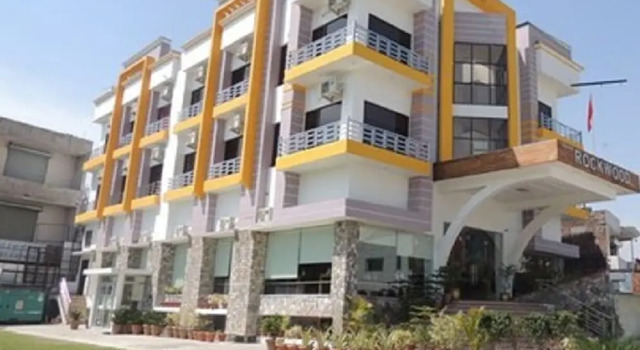 Rockwood Resort, Buchen Sie Hotel Paonta Sahib 