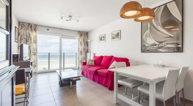 Апартаменты Beautiful Apartment on the sea Wall