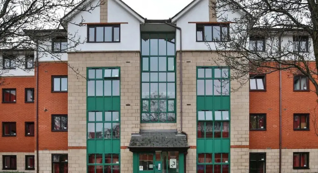 Manchester Gardens, Забронировать Апартаменты/квартира Манчестер Большой Манчестер, рядом с Купальни Виктории