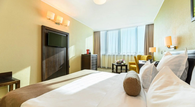Vega Hotel, Забронировать Отель Отели в центре Галаца с завтраком, отели в центре Галаца с завтраком