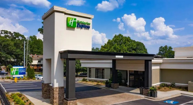 Люкс Holiday Inn Express Athens - University Area by IHG