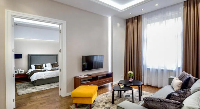Апартаменты Deluxe Main Square Residence