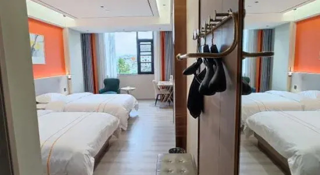Qianyuan Hotel, Luxi