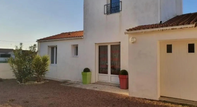 Maison L'Aiguillon-sur-Mer, 3 pièces, 5 personnes - FR-1-476-42, Забронировать Отель Отели Л'Эгийон-сюр-Мер 4 звезды, рядом с Парк для вейкбординга Atlantic, 4*