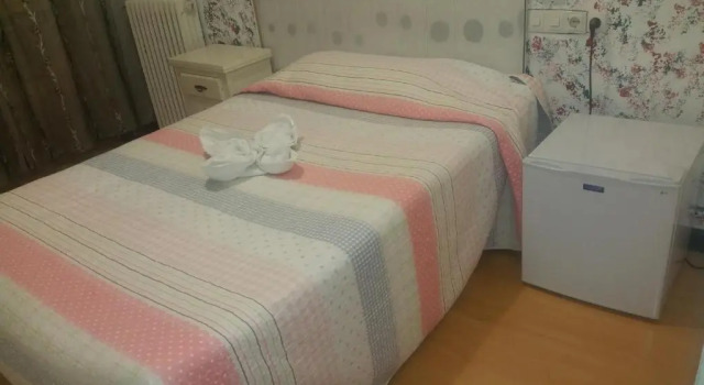 Двухместный номер Standard с балконом Hostal Lima