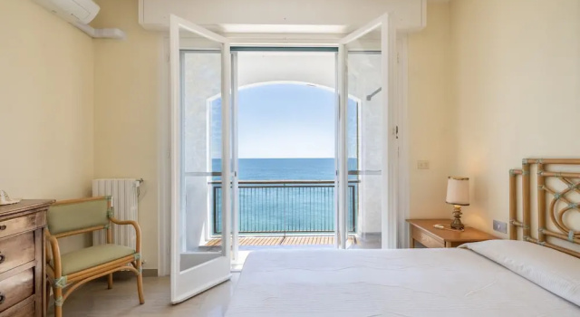 Апартаменты The Sound of the Sea by Wonderful Italy
