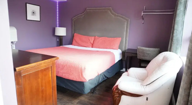 Люкс Economy Crestwood Motel