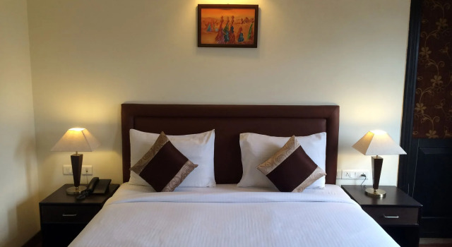 Hotel La Residence, Varaa Hotelli Gurgaon 