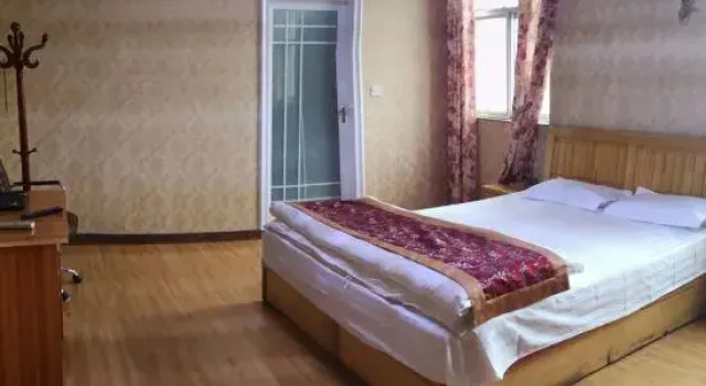 Haoyan Business Hotel, Prenota Hotel Hotel a Shandong con parcheggio, Parcheggio