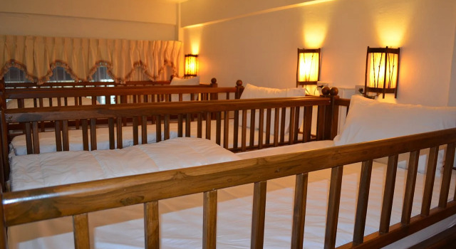 Charan 41 Hostel