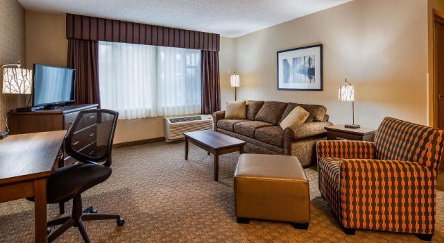 Люкс Best Western Plus Country Meadows Inn