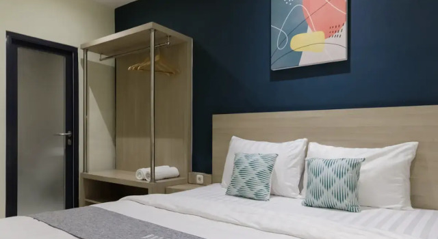 Deluxe Double room Mono Coliving Kencana, Surabaya