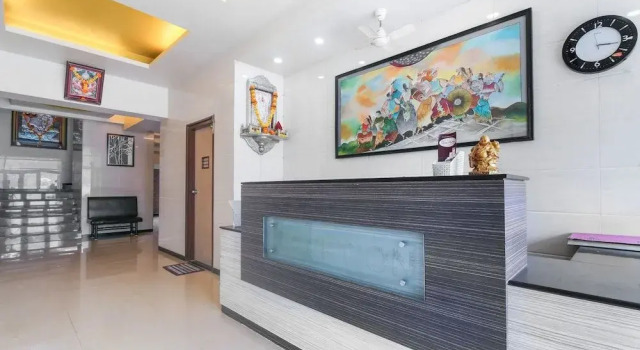 OYO Home 61748 Royal Stay Kalamboli, Забронировать Отель Каламболи Mumbai Region