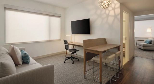 Люкс Element by Marriott Pooler Savannah Airport
