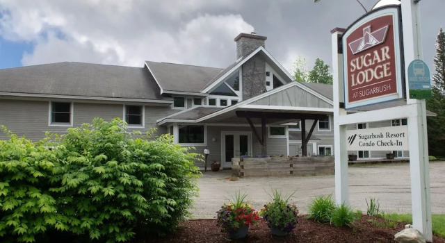 The Lodge at Lincoln Peak, Book Hotel Hoteller i Mad River Valley med pool, Swimmingpool