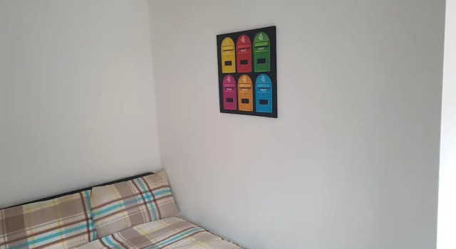 Four bed comfy house cork suit 7 guest