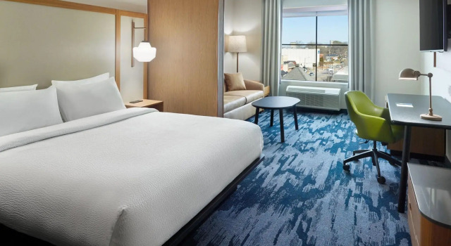Fairfield Inn & Suites by Marriott Decatur, Đặt Khách sạn Khách sạn ở Decatur bao gồm bữa sáng, Bữa sáng