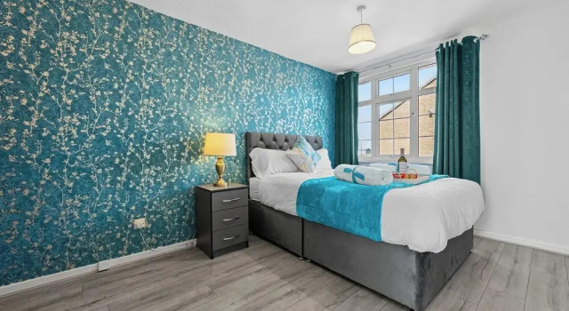 Cozy 3 bedroom house near hospital, Varaa Matkakoti Coventry West Midlands